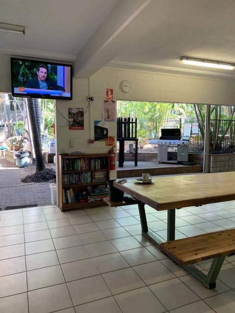 Frogs-Hollow Backpackers - Accommodation Coffs Harbour 17