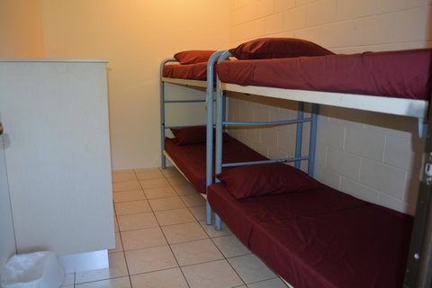 Frogs-Hollow Backpackers - Accommodation Coffs Harbour 9