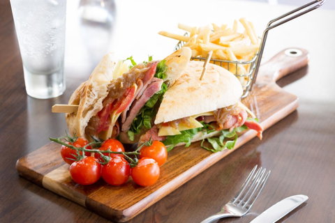 The Smith Hotel Darwin - Accommodation Coffs Harbour 9