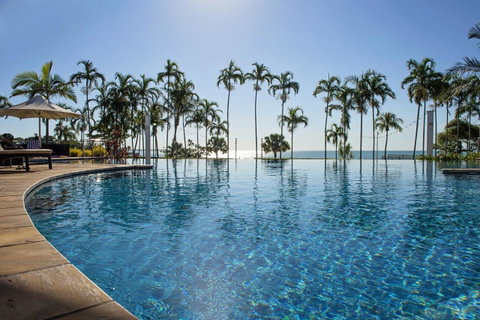 Mindil Beach Casino Resort - Accommodation Coffs Harbour 2
