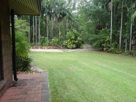 DARWIN'S SHADY ACRES RETREAT - Accommodation Coffs Harbour 9
