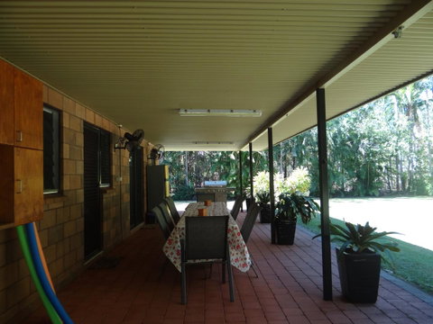 DARWIN'S SHADY ACRES RETREAT - Accommodation Coffs Harbour 6