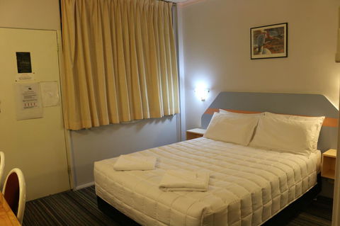 Golden Sands Motor Inn - Accommodation Coffs Harbour 16
