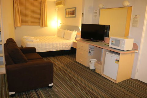 Golden Sands Motor Inn - Accommodation Coffs Harbour 21