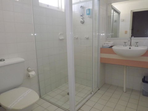 Golden Sands Motor Inn - Accommodation Coffs Harbour 30