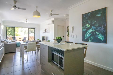 ZEN QUEST - The NOMADS PAD Near Nightcliff Markets & Sunset Foreshore - Accommodation Coffs Harbour 24