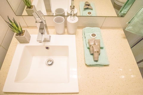 ZEN QUEST - The NOMADS PAD Near Nightcliff Markets & Sunset Foreshore - Accommodation Coffs Harbour 20