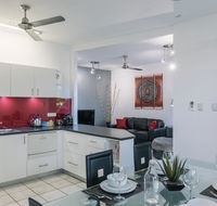 CitySide Apartment - 2 Bedroom with Private Courtyard - Accommodation Coffs Harbour