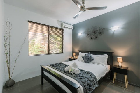 CitySide Apartment - 2 Bedroom With Private Courtyard - Accommodation Coffs Harbour 17