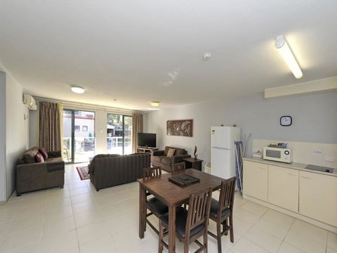 Nelson Bay Breeze - Accommodation Coffs Harbour 8