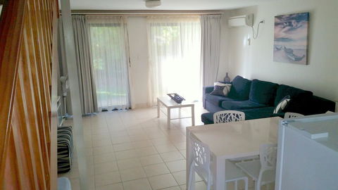Nelson Bay Breeze - Accommodation Coffs Harbour 6