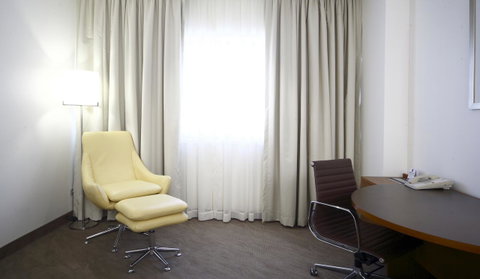 Novotel Canberra - Accommodation Coffs Harbour 16