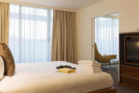 Novotel Canberra - Accommodation Coffs Harbour 40
