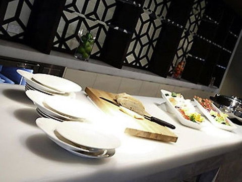 Novotel Canberra - Accommodation Coffs Harbour 30