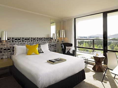 QT Canberra - Accommodation Coffs Harbour 0