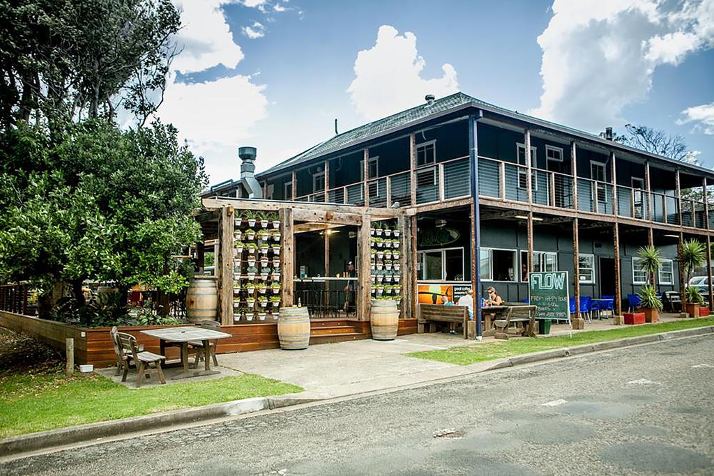Old Bar NSW Accommodation Coffs Harbour