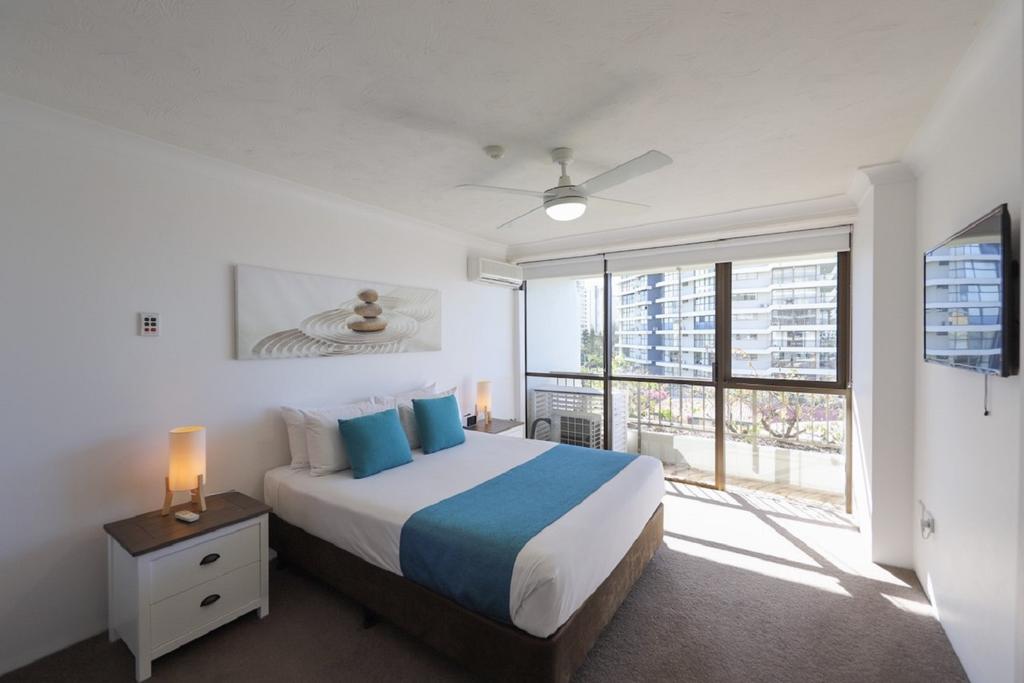 Main Beach QLD Accommodation Coffs Harbour