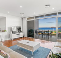 Boulder Bay Rd 2/2 - Fingal Bay - Accommodation Coffs Harbour
