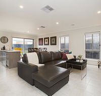 BOUTIQUE STAYS - Carinya - Accommodation Coffs Harbour