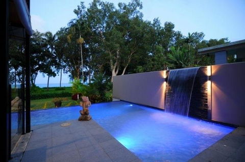 Bramston Beach - Luxury Holiday House - Accommodation Coffs Harbour 3