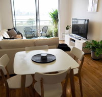 Breathtaking River  City Views Free Parking  WiFi - Accommodation Coffs Harbour