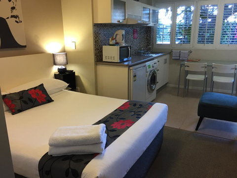 Brisbane Street Studios - Accommodation Coffs Harbour 3