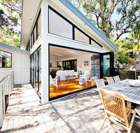 Bynya - 100m to Jonahs - Accommodation Coffs Harbour