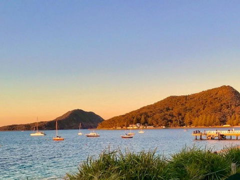 C A L M At Beautiful Shoal Bay - Accommodation Coffs Harbour 2