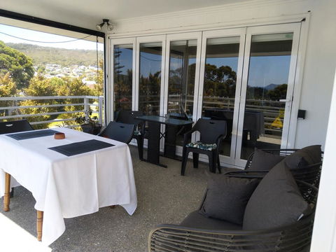 C'est La Vie - Accommodation Coffs Harbour 1