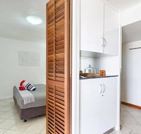 Cairns Esplanade Apartment - Accommodation Coffs Harbour