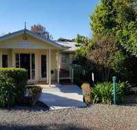 Camelot Cottages - Accommodation Coffs Harbour