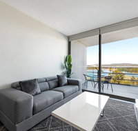 Canberra Luxury Apartment 5 - Accommodation Coffs Harbour