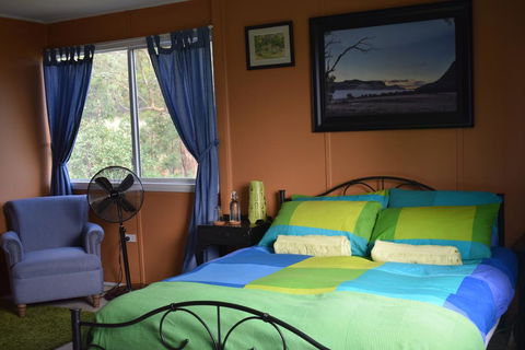 Capertee Valley Farmstays: Glenbrook Cottage - Accommodation Coffs Harbour 1