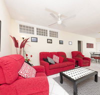 Carinya Gardens 15 - Accommodation Coffs Harbour
