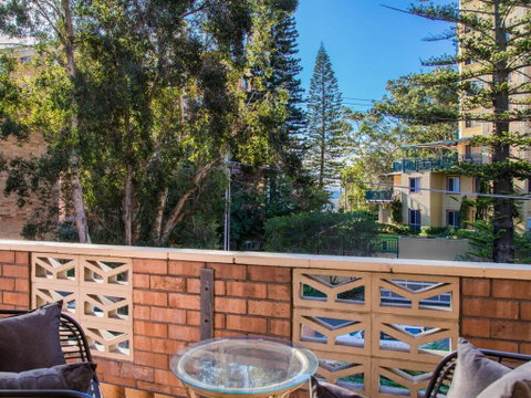 Carinya Gardens 6 - Accommodation Coffs Harbour 3