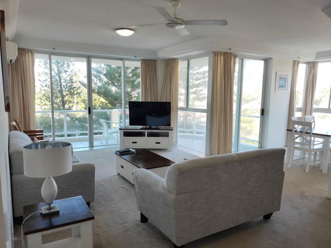 Carmel By The Sea - Accommodation Coffs Harbour 1