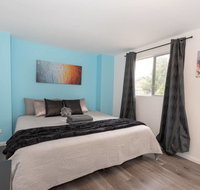 Carramar Studio KingBed PrivateRm 1 min To station - STUDIO - Accommodation Coffs Harbour