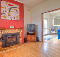 Carrick Fergus - Centrally located family home - Accommodation Coffs Harbour