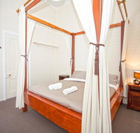 CBD Holiday Home - Accommodation Coffs Harbour