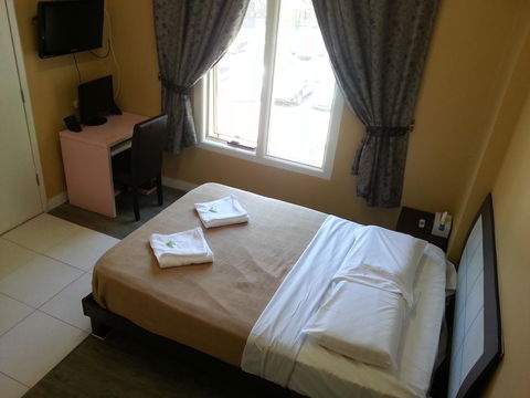Central Private Hotel - Accommodation Coffs Harbour 2