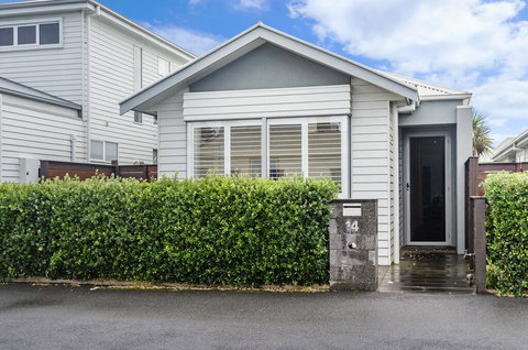 Charisma - Accommodation Coffs Harbour 0