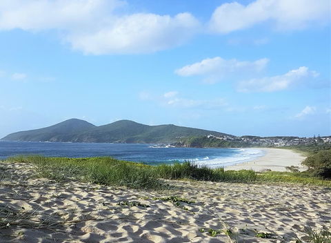 CHILL-OUT BEACH HOUSE @ FORSTER - Accommodation Coffs Harbour 0