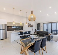 Chimneys On Bank - Accommodation Coffs Harbour