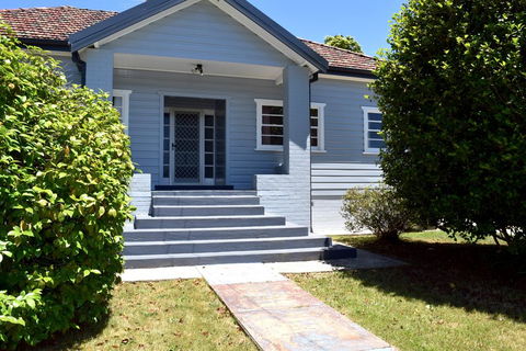 Clanwilliam - Accommodation Coffs Harbour 0