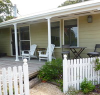 Clovelly Cottage - Accommodation Coffs Harbour