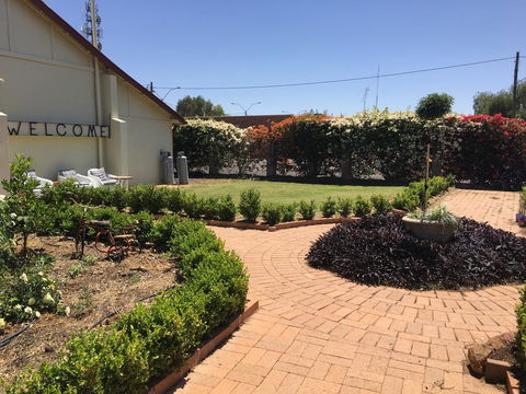 Club Boutique Hotel Cunnamulla - Accommodation Coffs Harbour 1