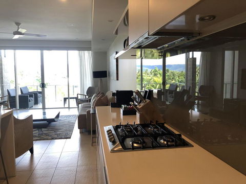 Coconut Grove 402 - Accommodation Coffs Harbour 3