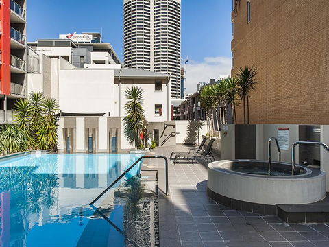 Code Apartment - Accommodation Coffs Harbour 2
