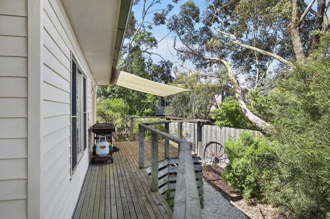 Coffey Court Cottage 2 - Accommodation Coffs Harbour 3