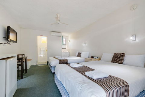 Coffs Harbour Pacific Palms Motel - Accommodation Coffs Harbour 3